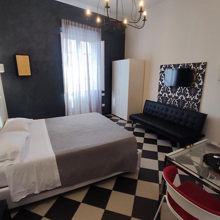 Mani Rooms Cagliari Luaran gambar